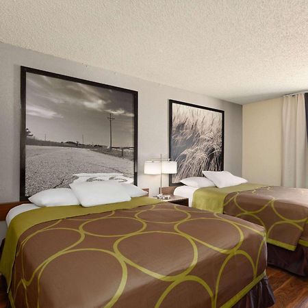 Super 8 By Wyndham Dodge City Luaran gambar